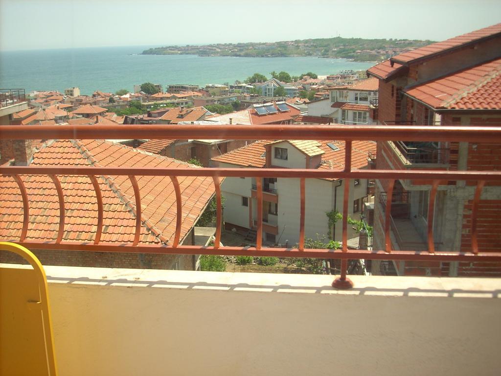 Guest House Pepina Sosopol Exterior foto
